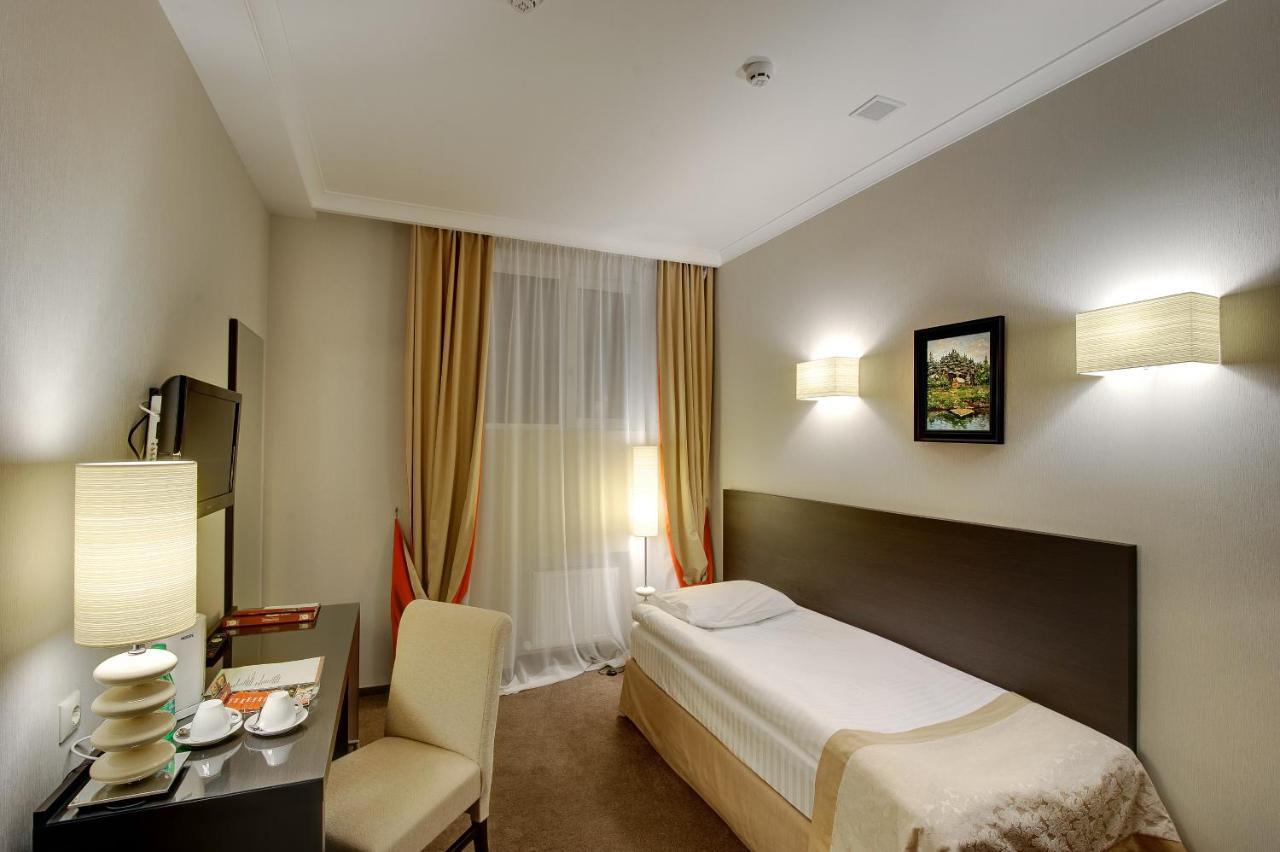 Optima Collection Troitska Hotel Dnyipropetrovszk Kültér fotó