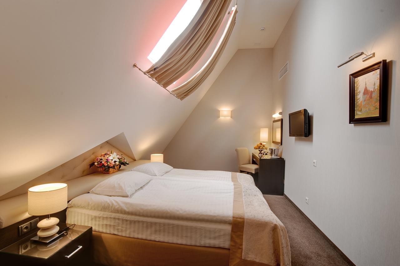 Optima Collection Troitska Hotel Dnyipropetrovszk Kültér fotó