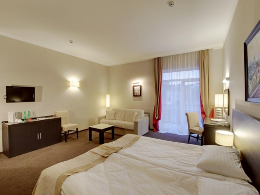 Optima Collection Troitska Hotel Dnyipropetrovszk Kültér fotó